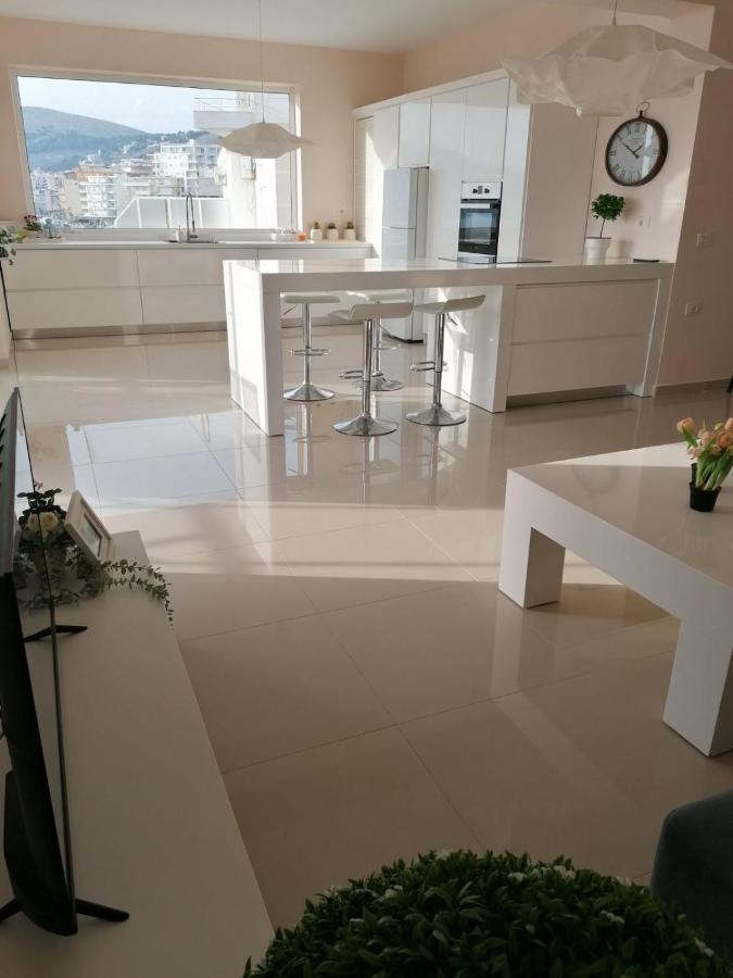 Marianna'S Luxury Apartment Sarandë Eksteriør billede