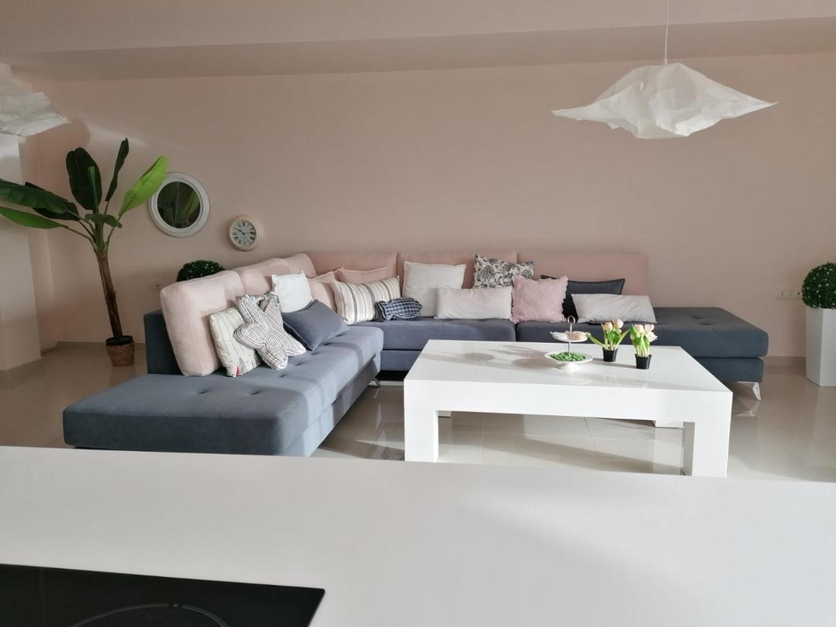 Marianna'S Luxury Apartment Sarandë Eksteriør billede
