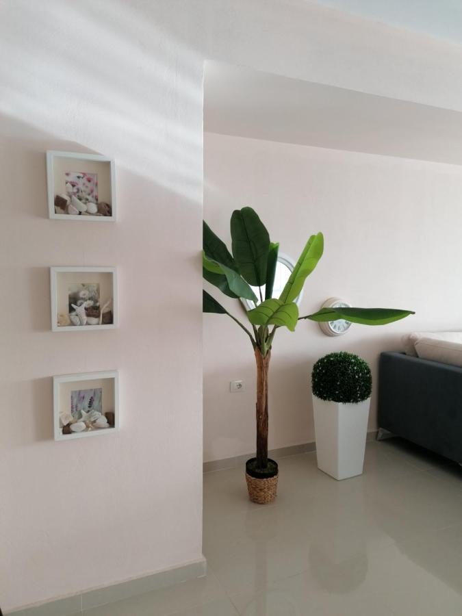 Marianna'S Luxury Apartment Sarandë Eksteriør billede