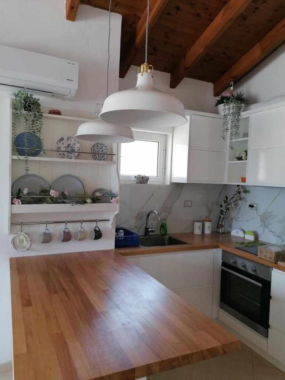 Marianna'S Luxury Apartment Sarandë Værelse billede